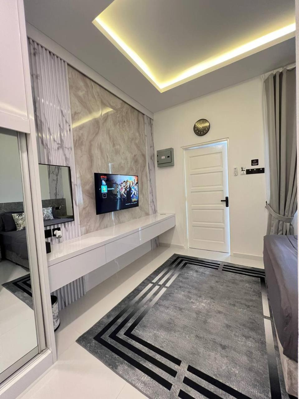 Auranad Tinyhouse Bandar Tanah Merah Wifi Netflix Eksteriør bilde