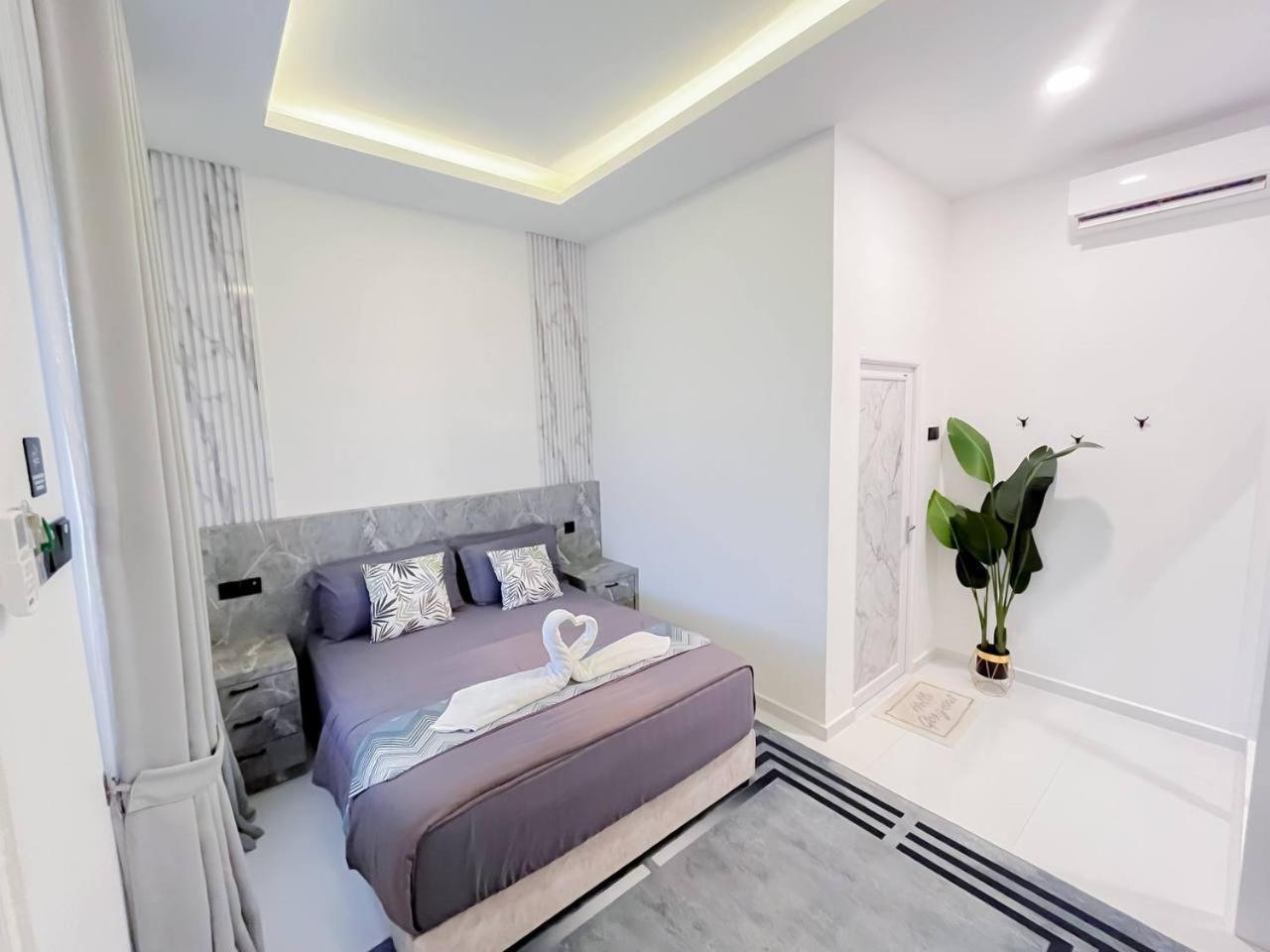 Auranad Tinyhouse Bandar Tanah Merah Wifi Netflix Eksteriør bilde