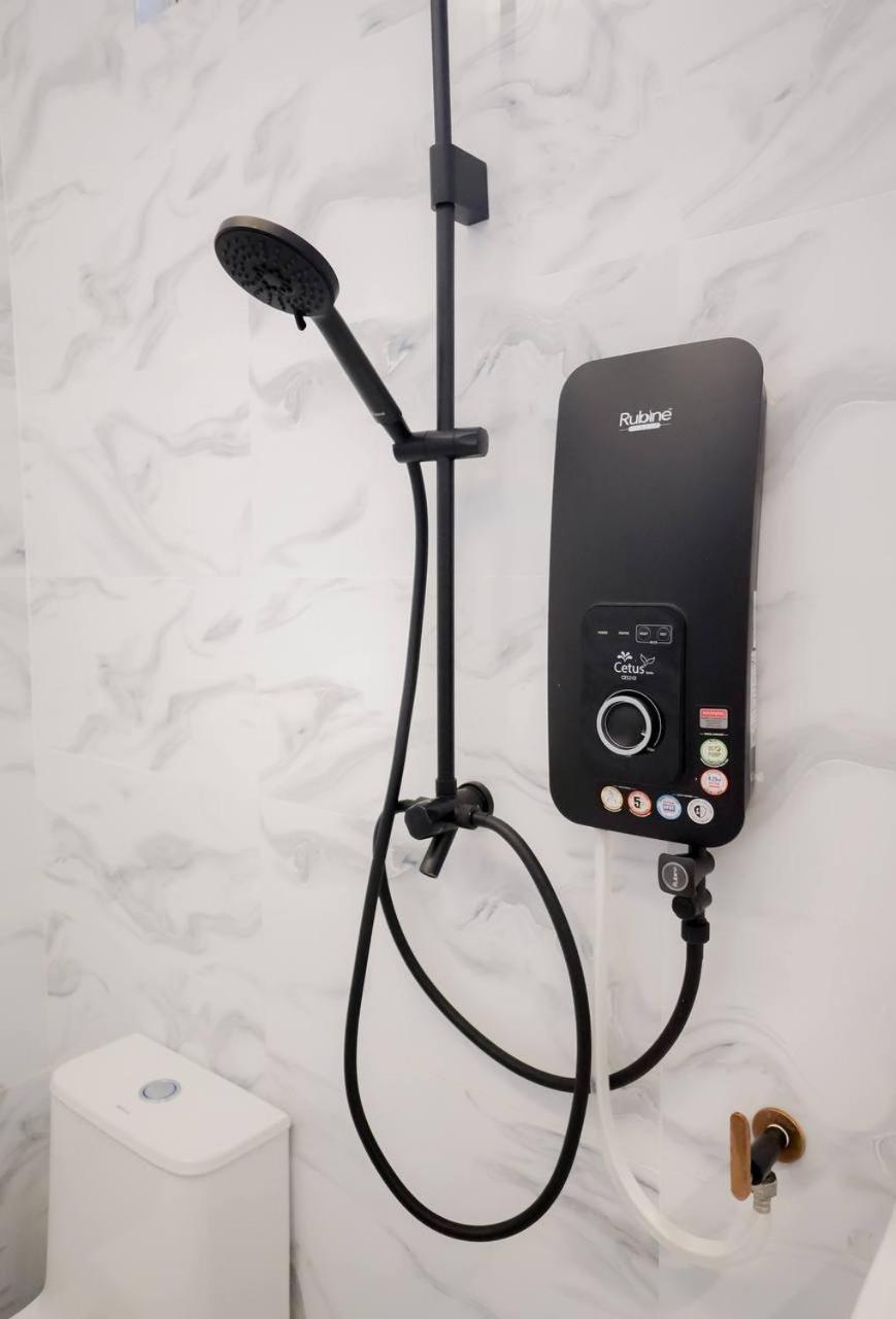 Auranad Tinyhouse Bandar Tanah Merah Wifi Netflix Eksteriør bilde