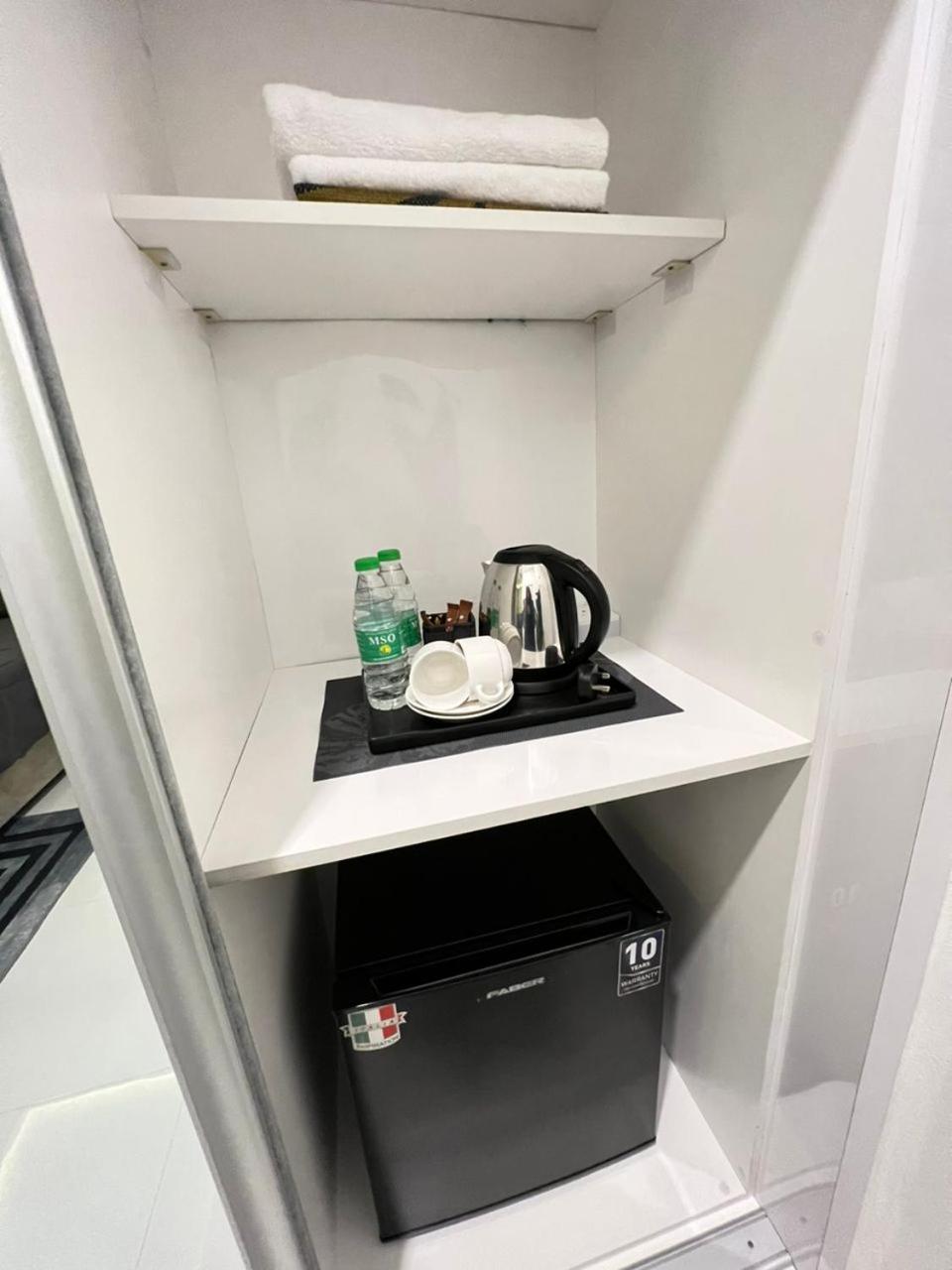 Auranad Tinyhouse Bandar Tanah Merah Wifi Netflix Eksteriør bilde