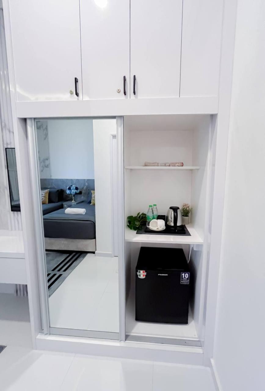 Auranad Tinyhouse Bandar Tanah Merah Wifi Netflix Eksteriør bilde
