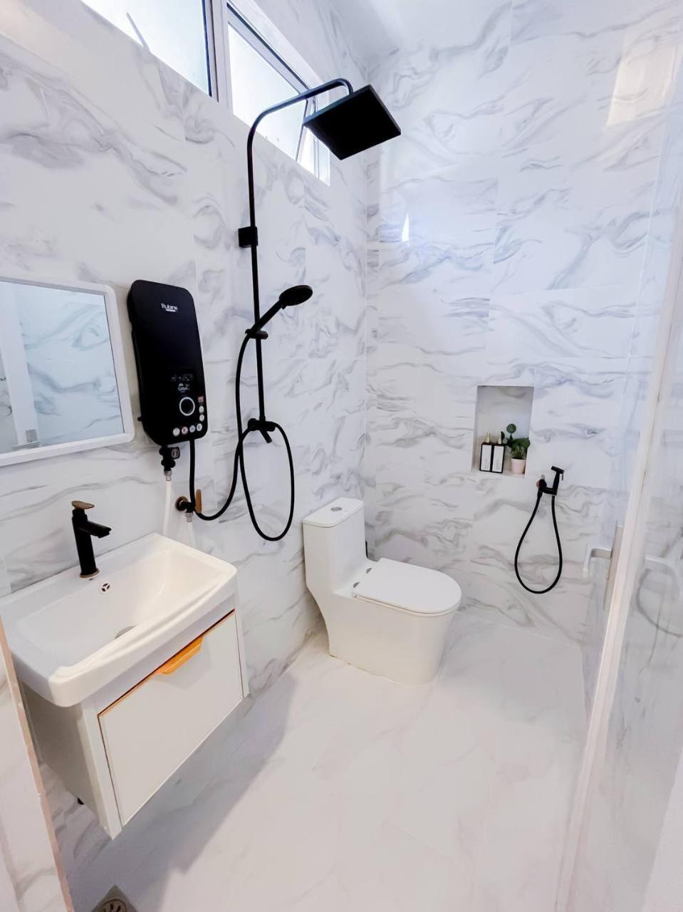 Auranad Tinyhouse Bandar Tanah Merah Wifi Netflix Eksteriør bilde